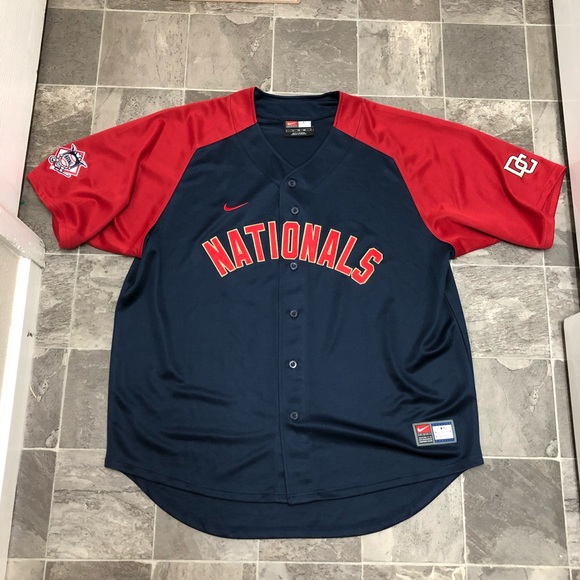 vintage washington nationals shirt